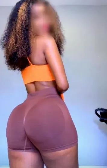 Cara, 37