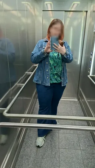 Hannah, 40