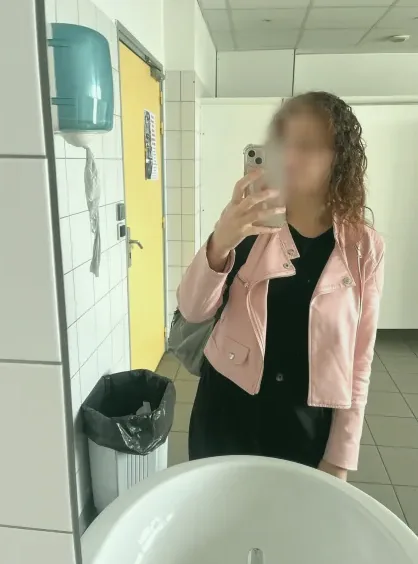 Josephine, 20
