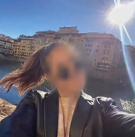 Nadine, 27