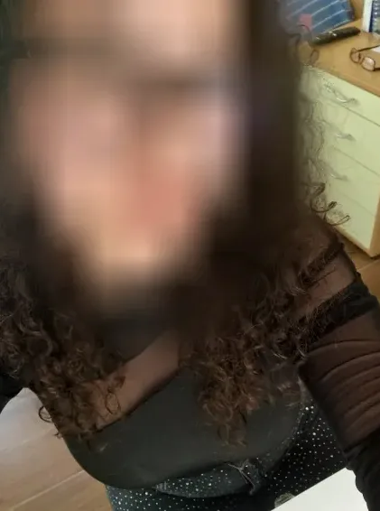Sophie, 24